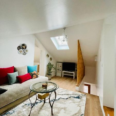 Appartement Charmant Et Lumineux Villejuif Exterior photo