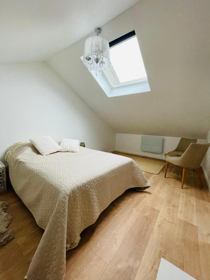 Appartement Charmant Et Lumineux Villejuif Exterior photo